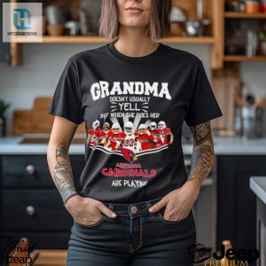 Nfl Grandma Doesnt Usually Yell But When She Does Her Arizona Cardinals Are Playing Football Team Signature Shirt hotcouturetrends 1 3