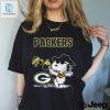 Snoopy And Woodstock Green Bay Packers Makes Me Drink Shirt hotcouturetrends 1