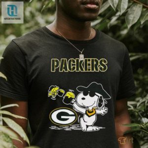 Snoopy And Woodstock Green Bay Packers Makes Me Drink Shirt hotcouturetrends 1 2