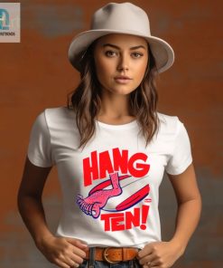 Hang Ten Foot Shirt hotcouturetrends 1 1