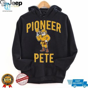 Oakland Golden Grizzlies Pioneer Pete Its In Michigan Shirt hotcouturetrends 1 2