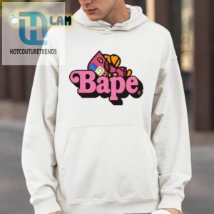 Shark Milo On Bape Shirt hotcouturetrends 1 3