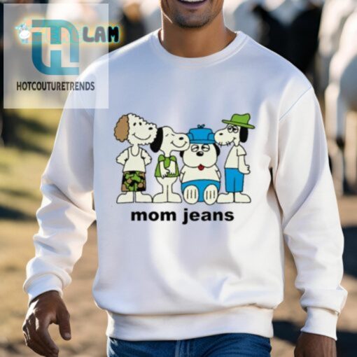 Mom Jeans Snoopy Shirt hotcouturetrends 1 2