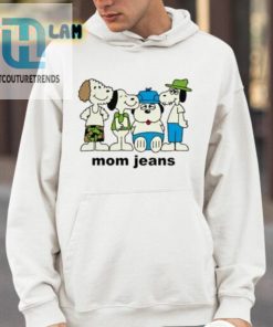 Mom Jeans Snoopy Shirt hotcouturetrends 1 3