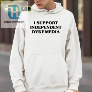 Dyke Media Fanatic Tee Because Mainstream Is So Last Season hotcouturetrends 1 3