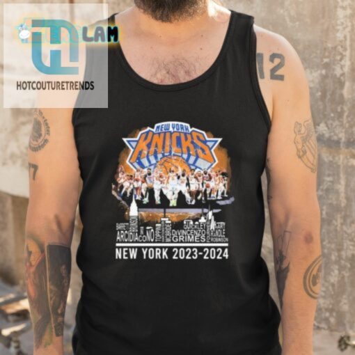 Cheer Em On The Rise Ny Knicks 2324 Player Tee With Cityscape Fun hotcouturetrends 1 4