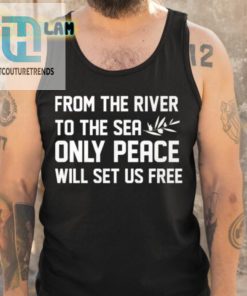 Peaceful Tee Ahmed Fouad Alkhatib Exclusive River To Sea Design hotcouturetrends 1 4