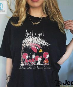 Winter On The Cardinals Snoopy Girl Tee hotcouturetrends 1 2