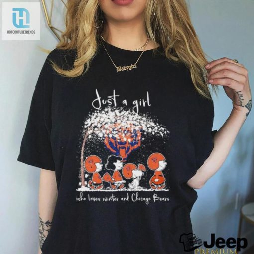 Chicago Bears Snoopy Winter Lover Tee hotcouturetrends 1 2