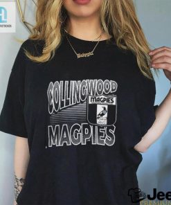 Magpies Madness Collingwood Inline Stack Tee hotcouturetrends 1 2