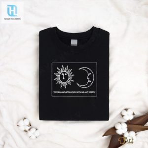 Alex Kister Sun Moon Tee Theyre Worried But Youll Look Fab hotcouturetrends 1 1