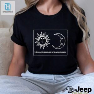 Alex Kister Sun Moon Tee Theyre Worried But Youll Look Fab hotcouturetrends 1 2