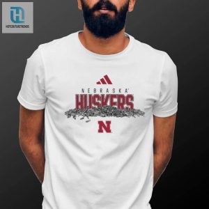 Crack Some Smiles With This Huskers Sunflower Seeds Tee hotcouturetrends 1 2