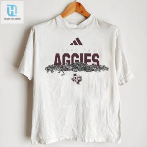 Crack A Smile With This Aggies Sunflower Seed Tee hotcouturetrends 1 1