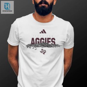 Crack A Smile With This Aggies Sunflower Seed Tee hotcouturetrends 1 2