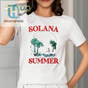 Get Sunkissed In Style Taylor Solanas Quirky Summer Shirt hotcouturetrends 1 3