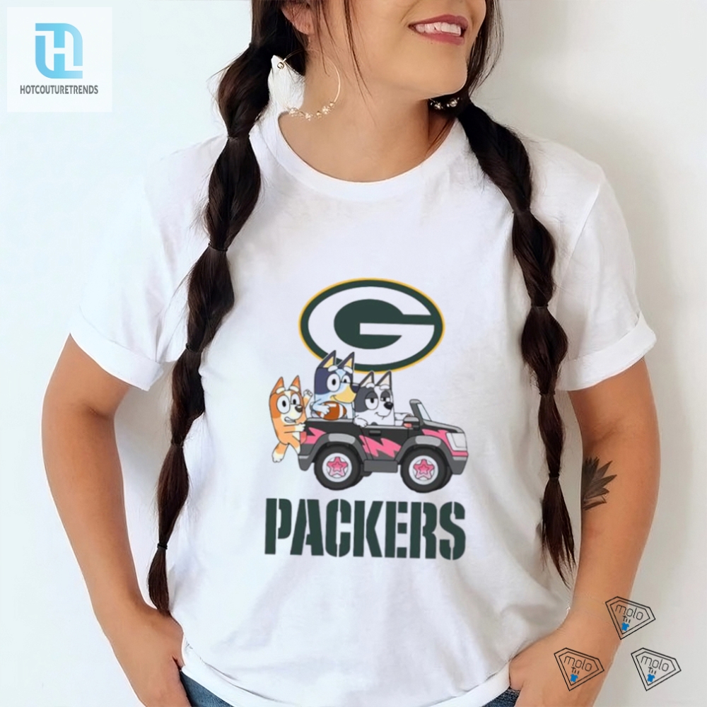 Score Laughs With Bluey In A Green Bay Packers Car Shirt