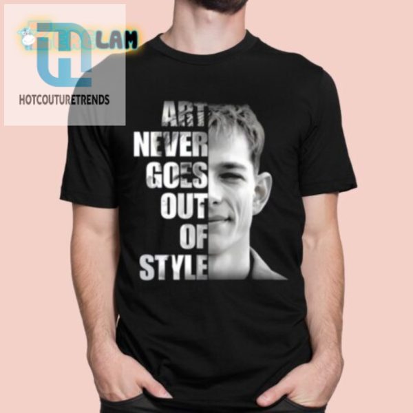 Timeless Humor Donaldson Art Never Out Of Style Tee hotcouturetrends 1