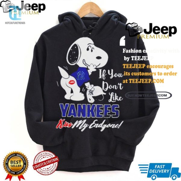 Get Your Laugh On Official Snoopy Yankees Mlb Tee hotcouturetrends 1 2