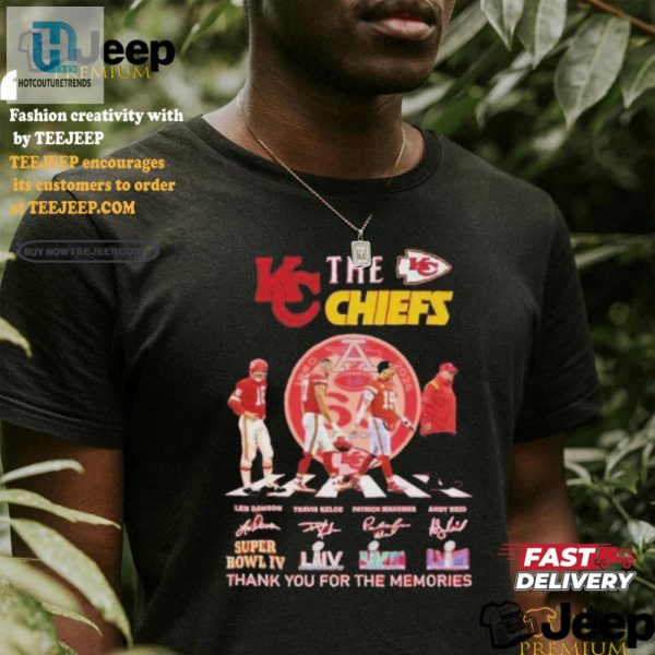 Chiefs Signatures Tee Because Bandwagon Need Uniforms Too hotcouturetrends 1