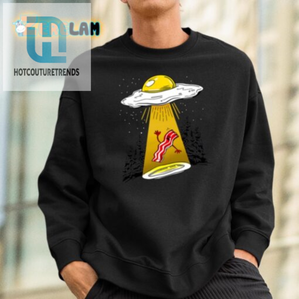 Get Your Laughs With The Wonder Nation Alien Breakfast Tee