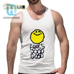 Get Your Giggles On With The Smiley Feels So Good Shirt hotcouturetrends 1 4