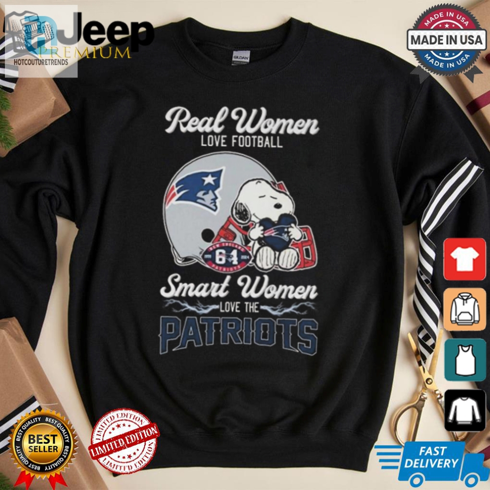 Real Women Love Football Funny Patriots Snoopy Shirt