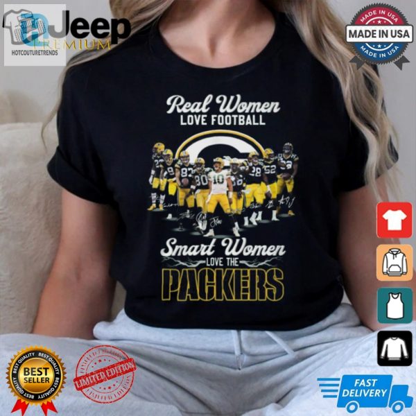 Smart Women Love Packers Hilarious Football Tee For Real Fans hotcouturetrends 1 2