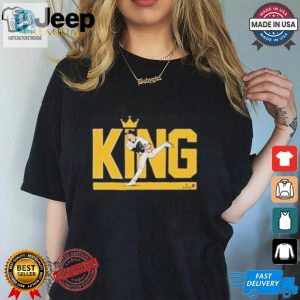 Michael King Ace Pose T Shirt hotcouturetrends 1 2