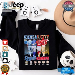 Official Kansas City Royals Brett Perez X Kansas City Chiefs Mahomes Dawson Signatures Shirt hotcouturetrends 1 2