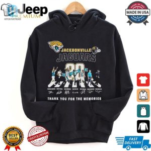 Jacksonville Jaguars Walking Across Thank You For The Memories Signatures Shirt hotcouturetrends 1 1