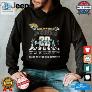 Jacksonville Jaguars Walking Across Thank You For The Memories Signatures Shirt hotcouturetrends 1 2