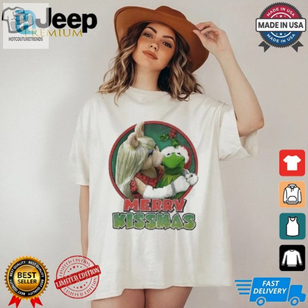 The Muppets Kermit Miss Piggy Merry Kissmas Shirt hotcouturetrends 1 2