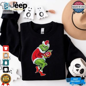 Kansas City Chiefs Grinch Merry Christmas 2024 Shirt hotcouturetrends 1 3