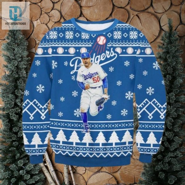 Mookie Betts Running Dodgers Snowflake Christmas Sweater hotcouturetrends 1