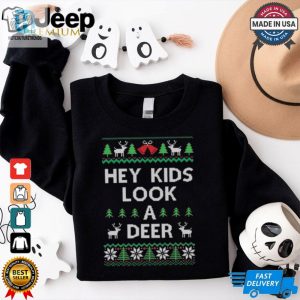 Hey Kids Look A Deer Ugly Pattern Christmas T Shirt hotcouturetrends 1 2