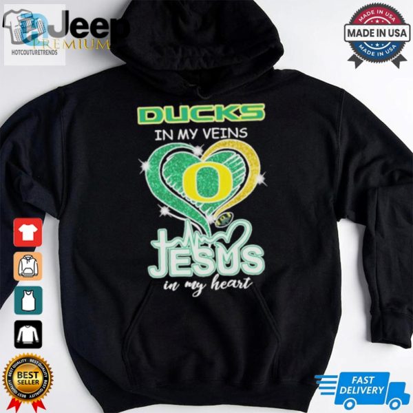 Official Oregon Ducks In My Veins Jesus In My Heart Diamond Heart Shirt hotcouturetrends 1 3