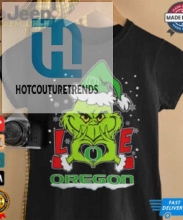 The Grinch Love Heart 2024 Oregon Ducks Football Christmas Shirt hotcouturetrends 1