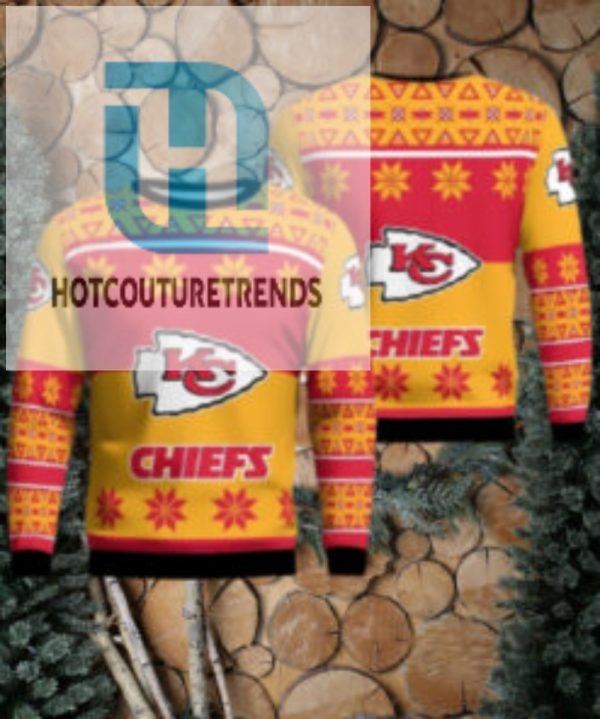 Kansas City Chiefs Logo Big Snowflake Pattern Ugly Christmas Sweater hotcouturetrends 1 1